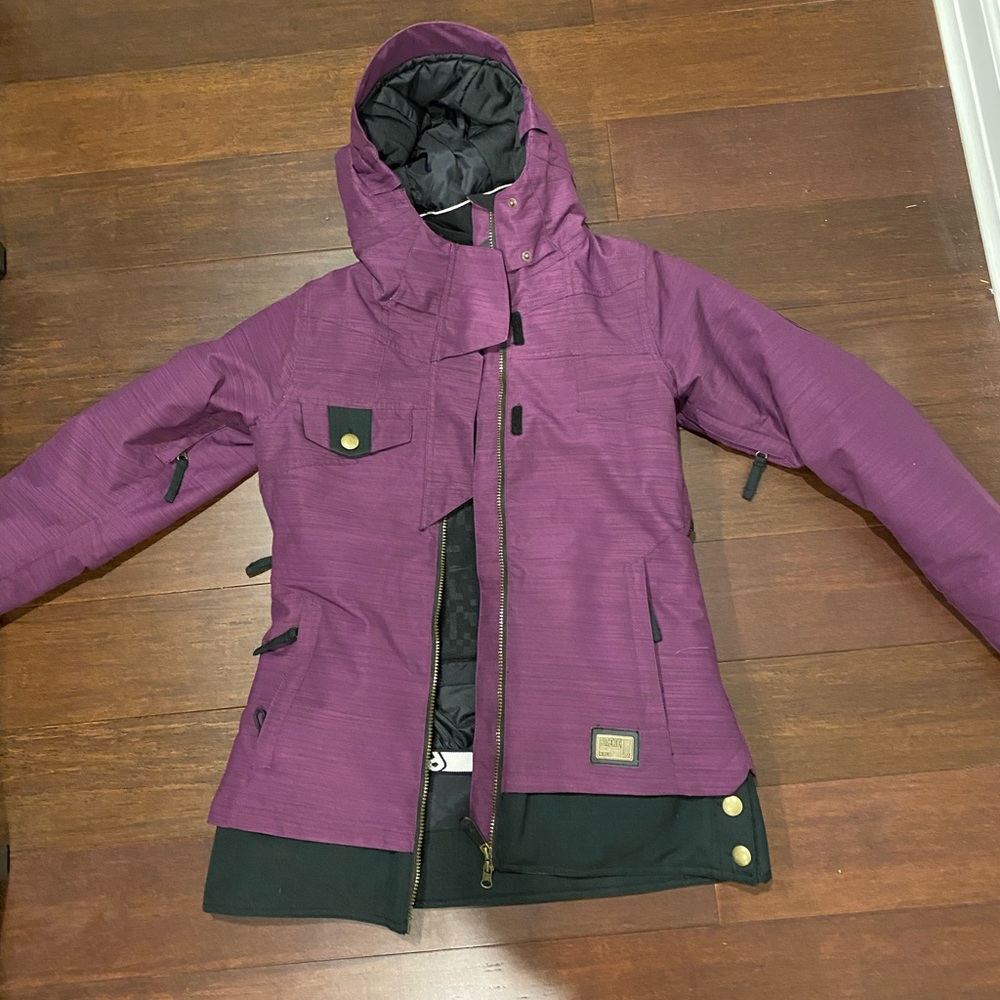 Womens snowboarding jacket